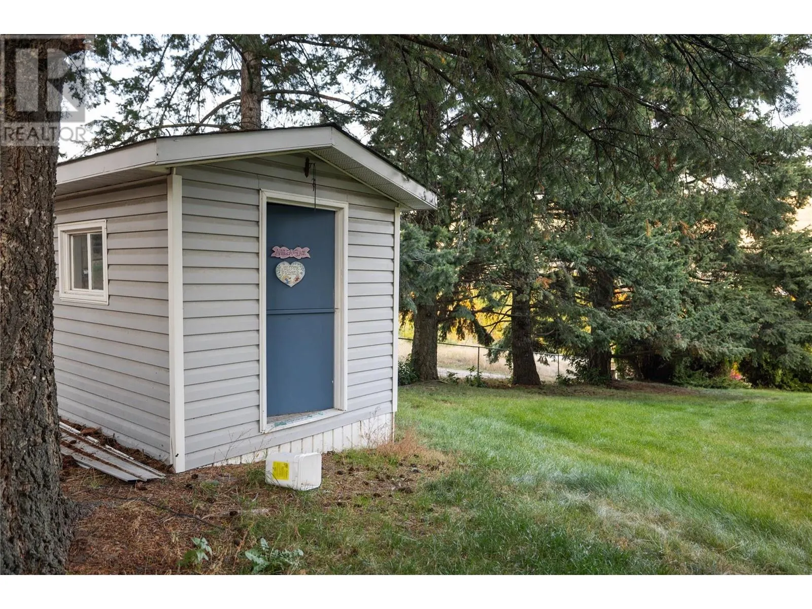 10750 Highway 97 Highway