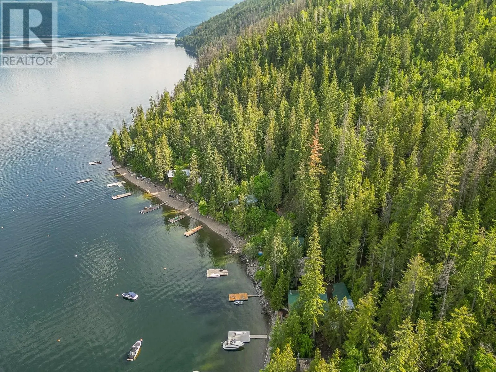 27 Crescent Bay