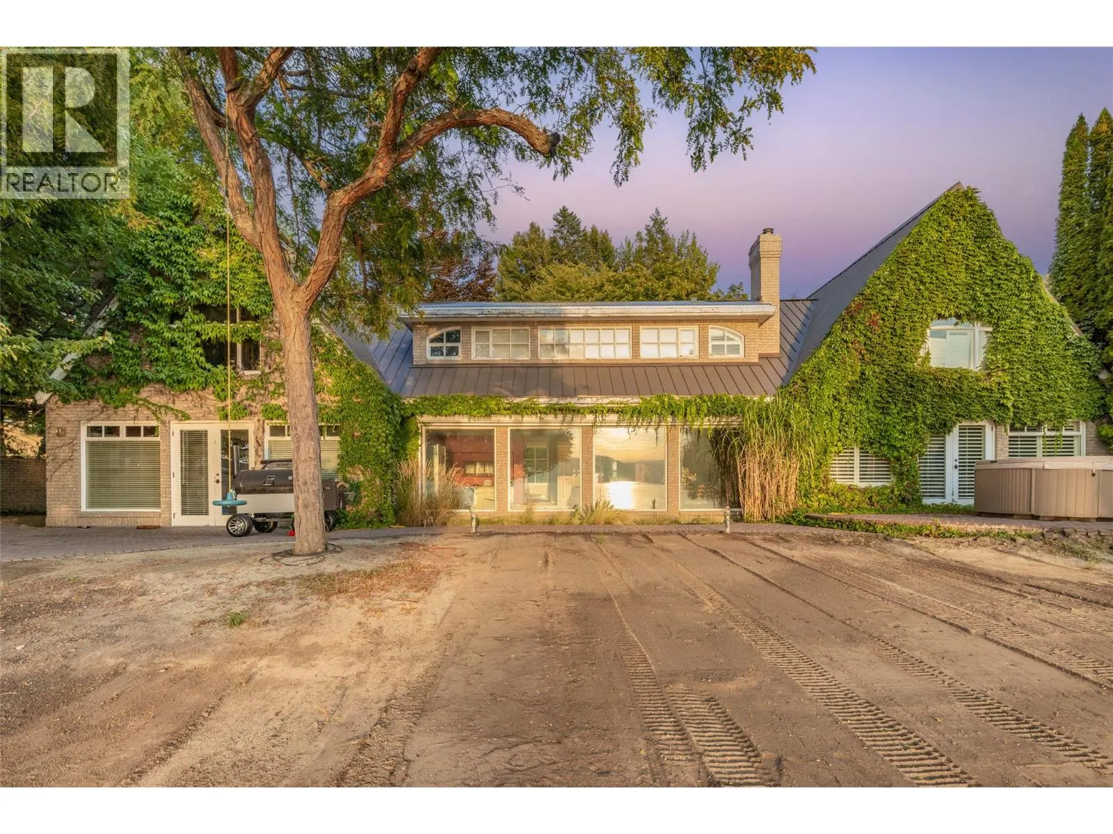 4614 Fuller Road
