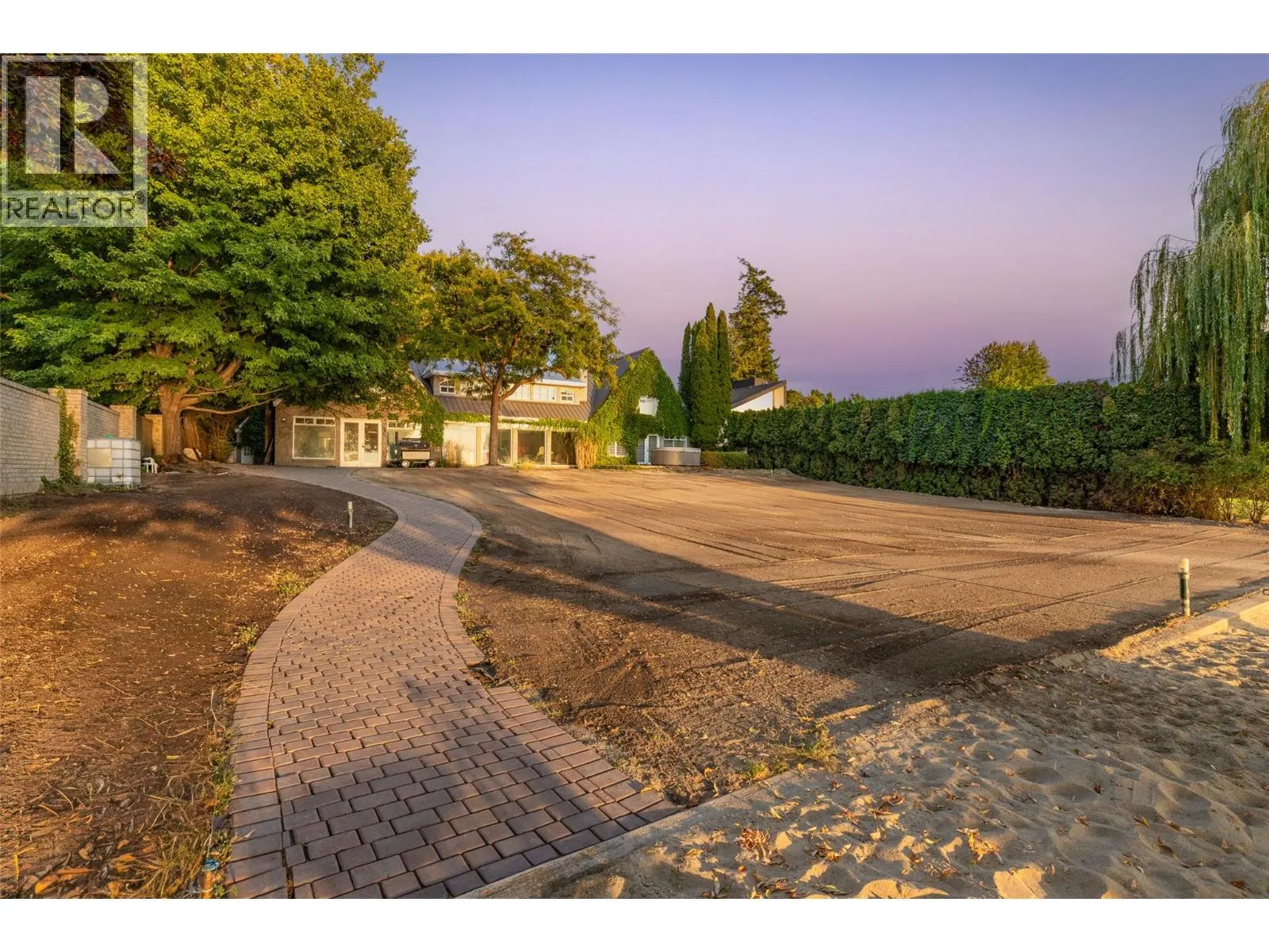 4614 Fuller Road