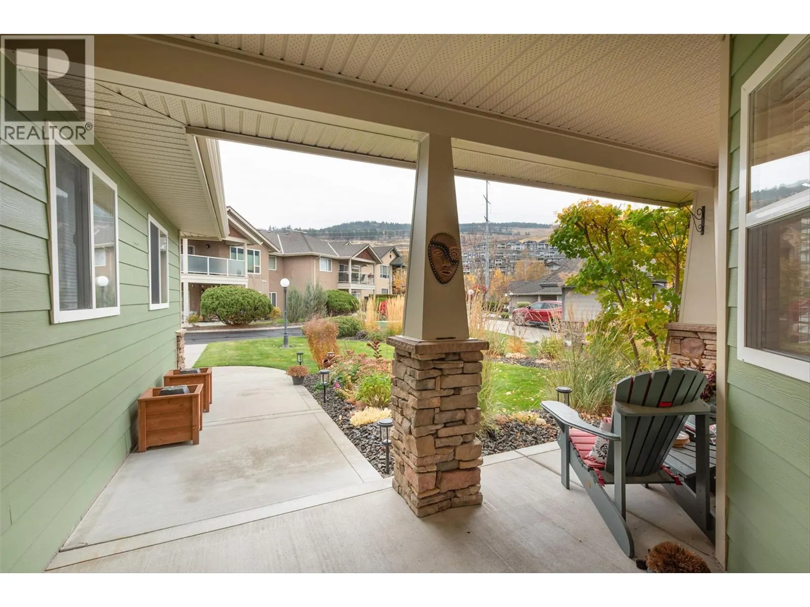 5205 Sandhills Drive