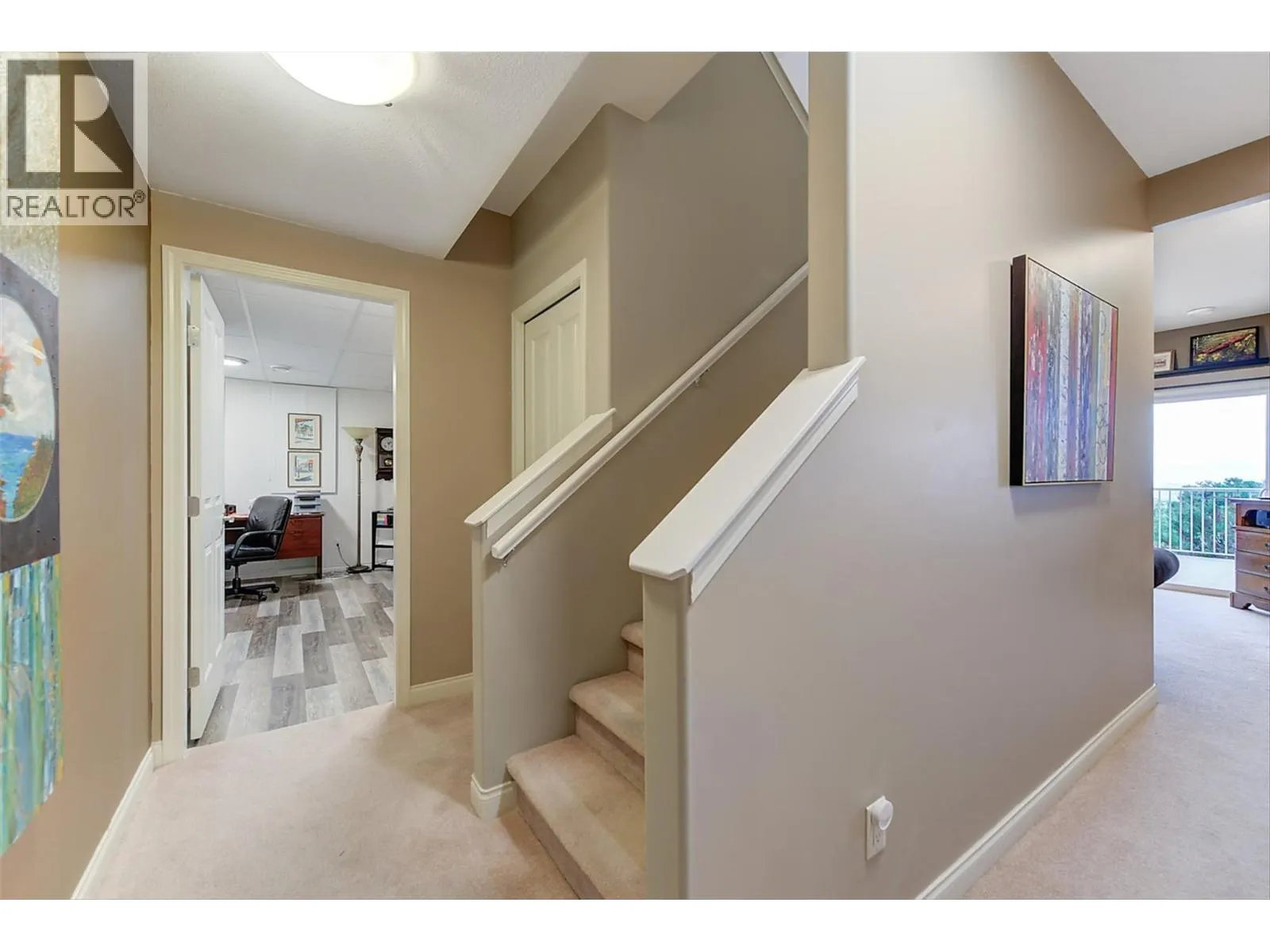 5205 Sandhills Drive