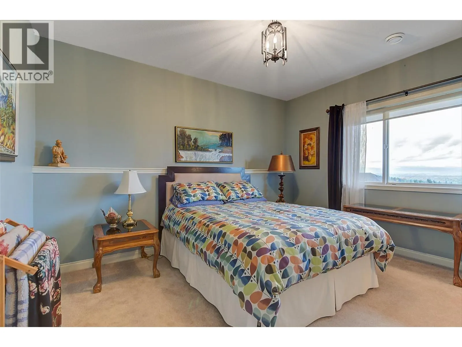 5205 Sandhills Drive