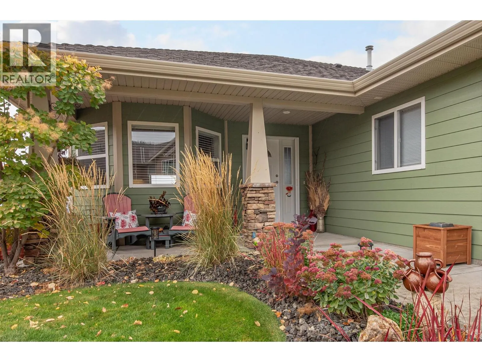 5205 Sandhills Drive
