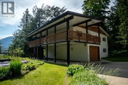 2941 McInnes Road