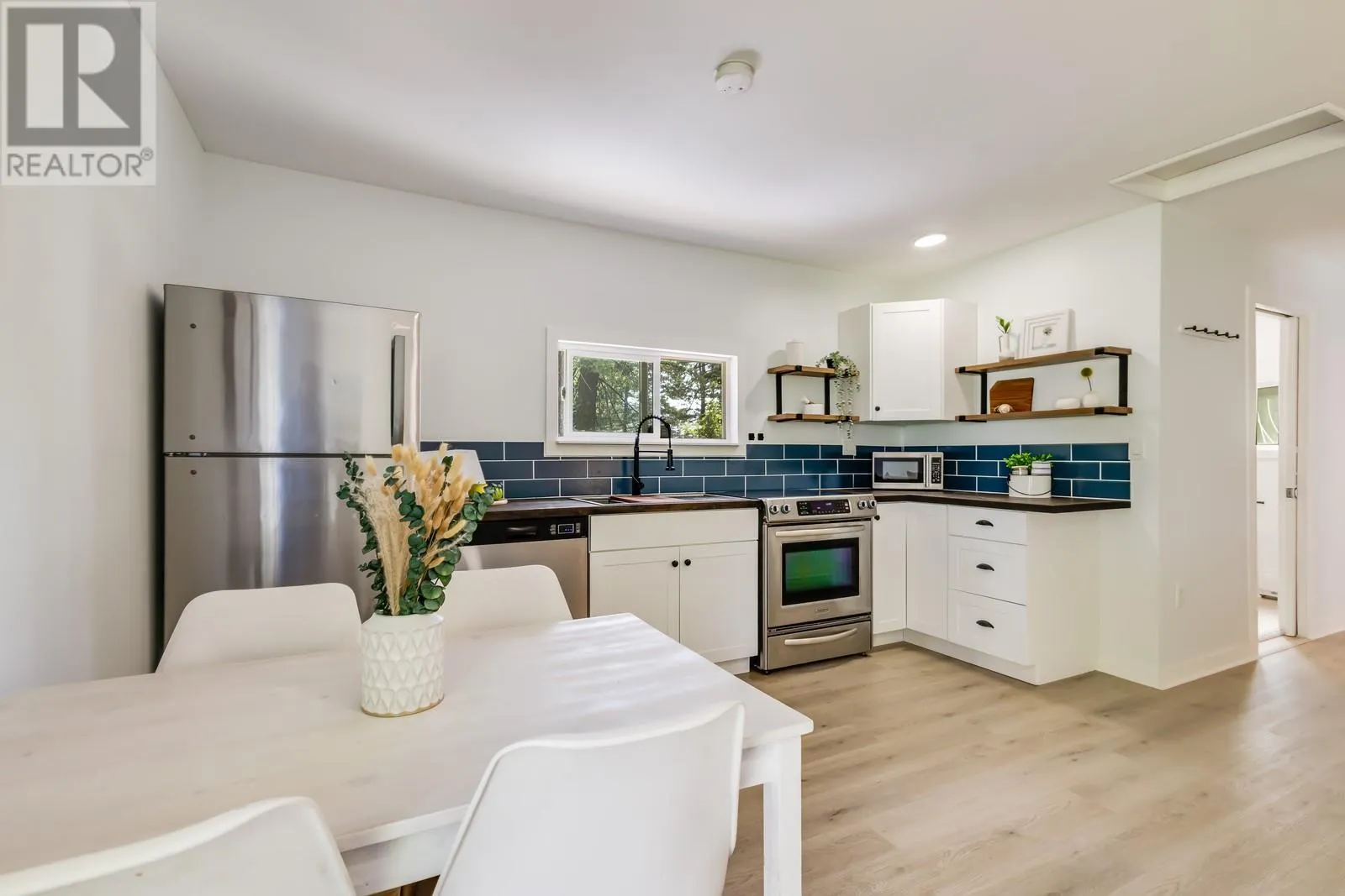 458 Killarney Way