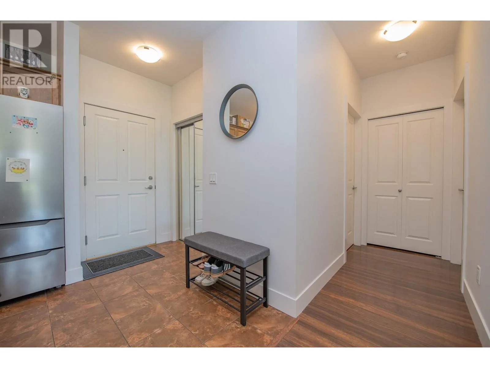 2532 Shoreline Drive Unit# 305