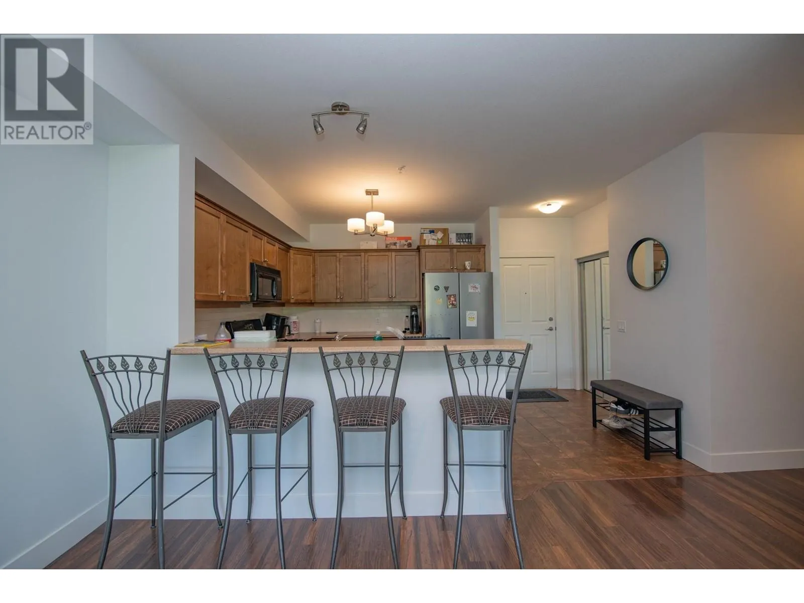2532 Shoreline Drive Unit# 305