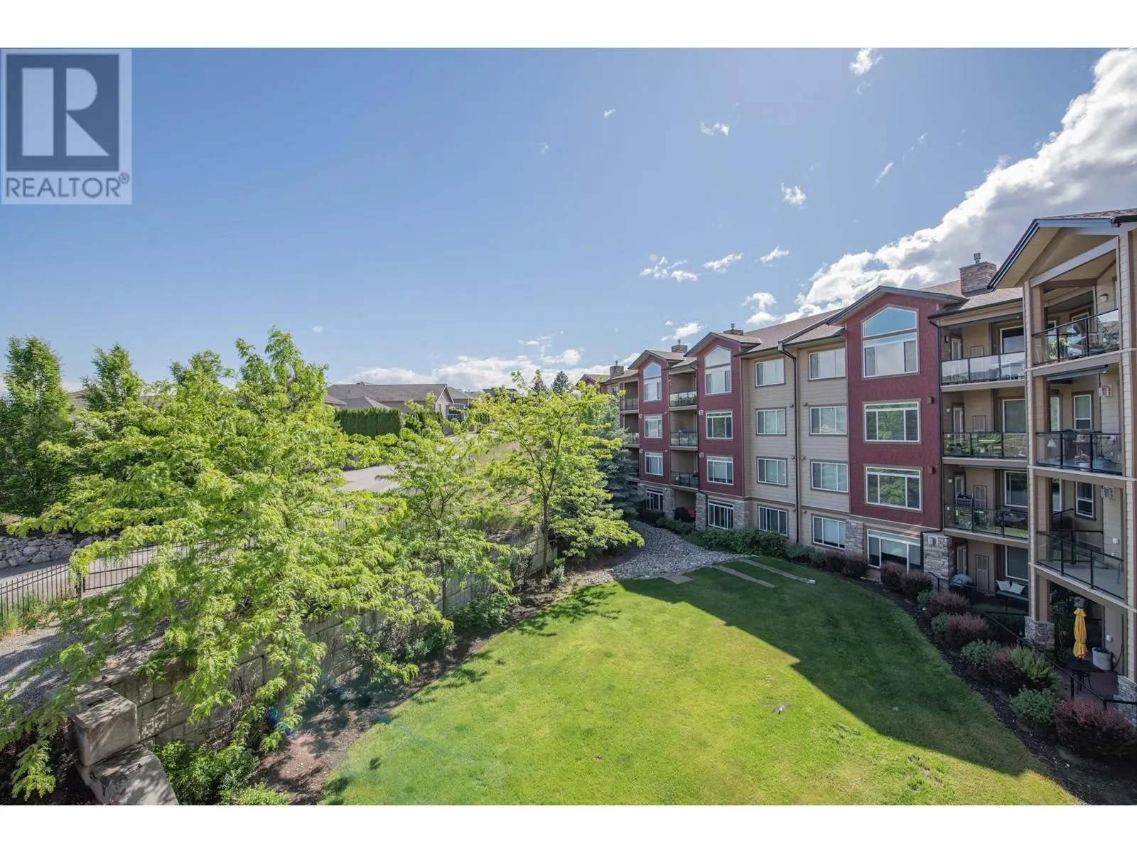 2532 Shoreline Drive Unit# 305