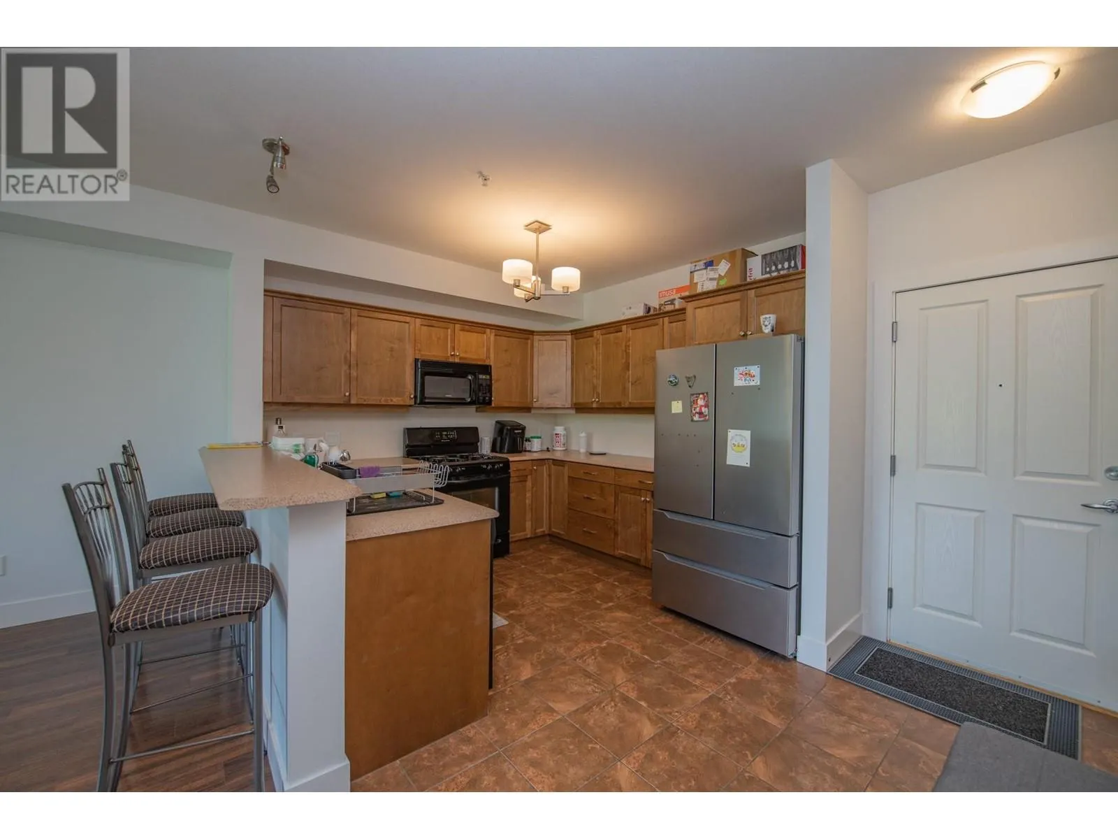 2532 Shoreline Drive Unit# 305