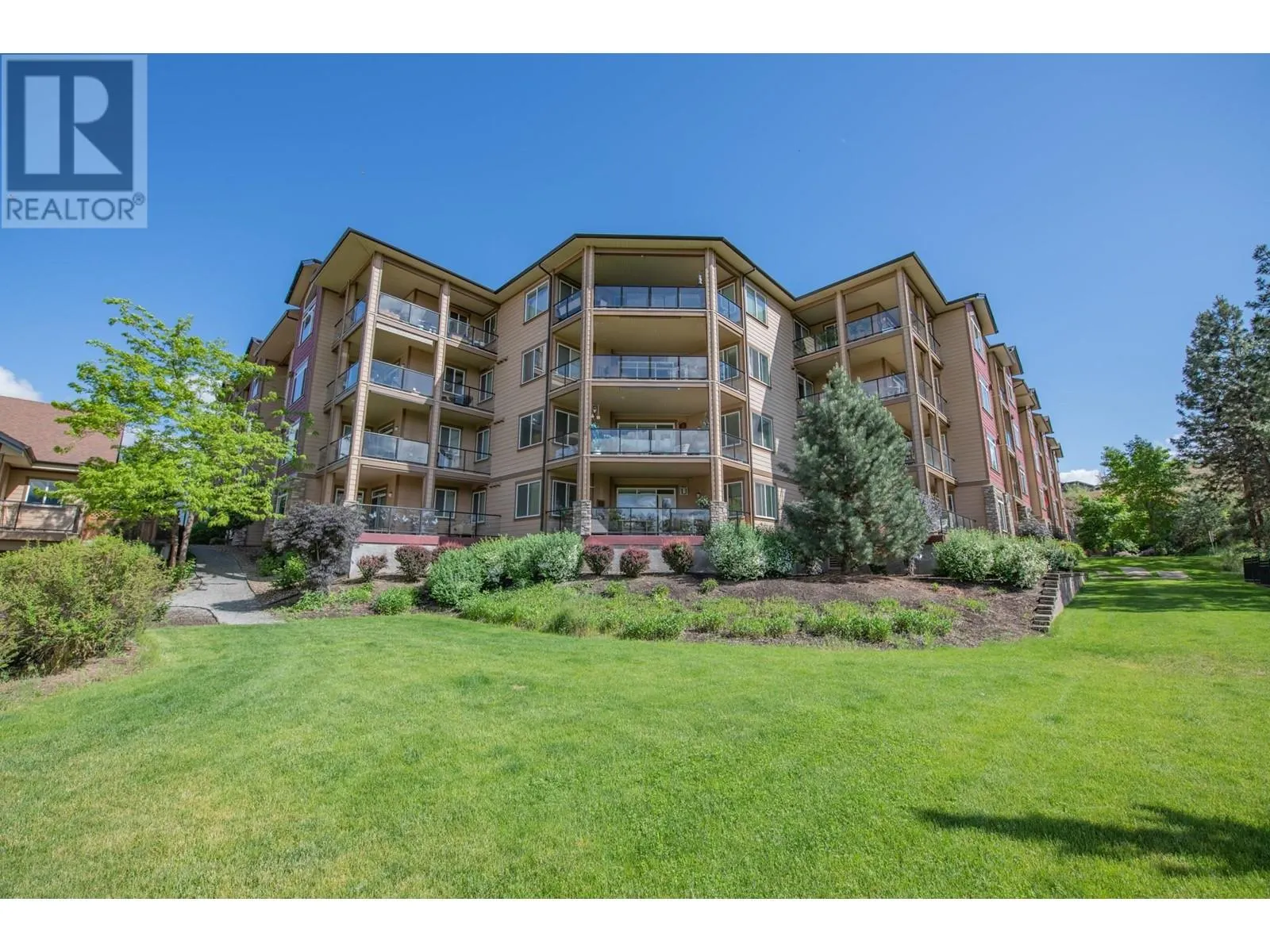 2532 Shoreline Drive Unit# 305