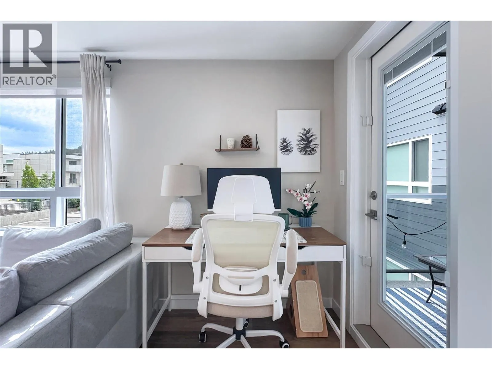 722 Valley Road Unit# 219