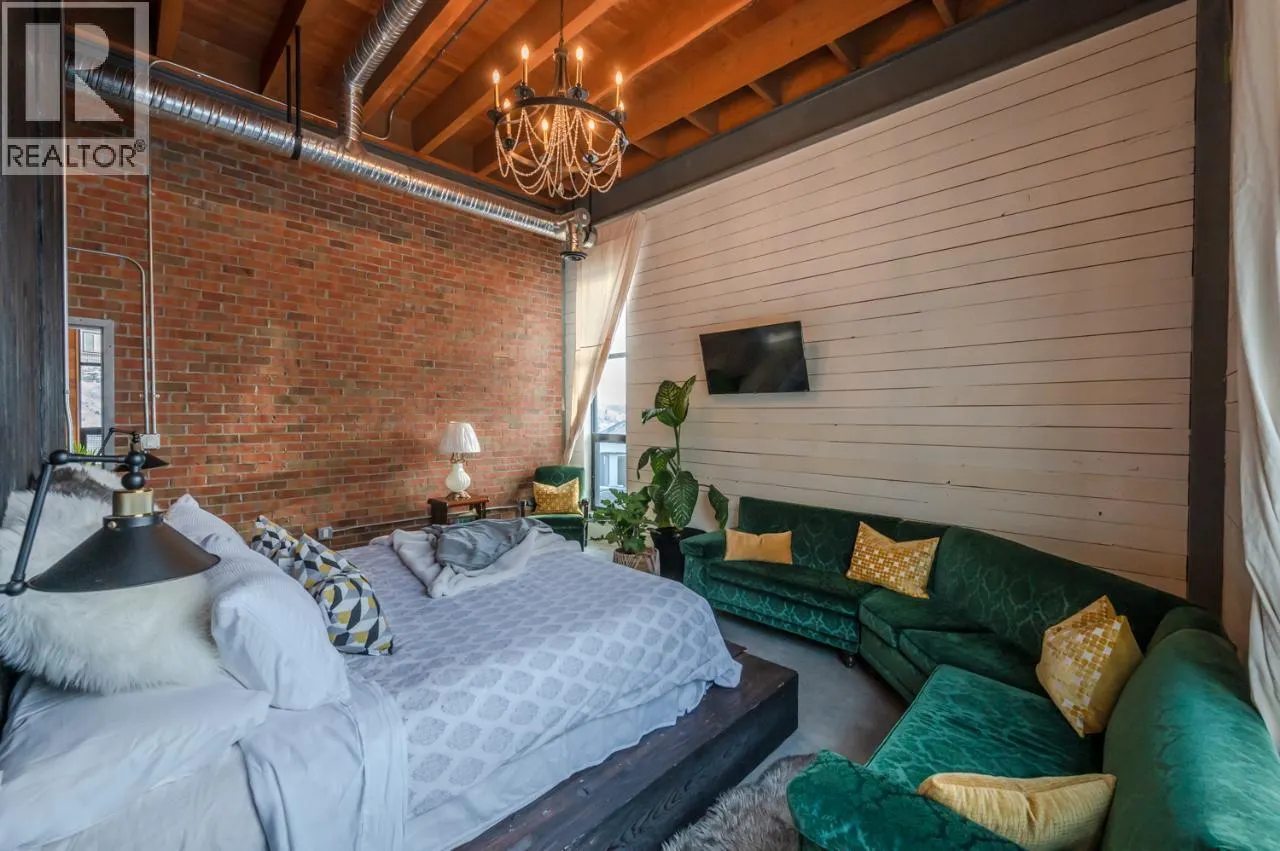 125 CABERNET Drive Unit# 9