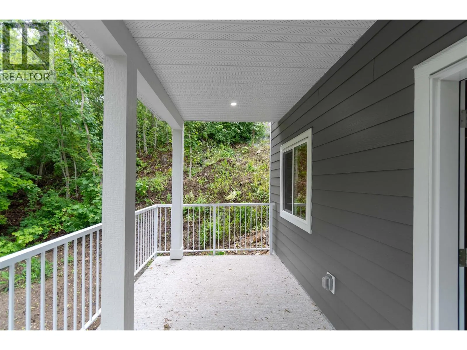 806 Cliff Avenue Unit# 104