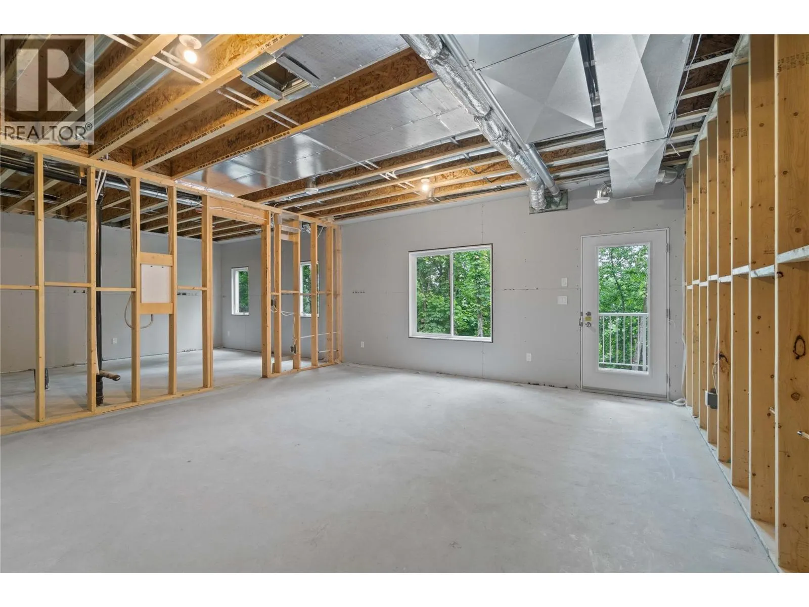 806 Cliff Avenue Unit# 104