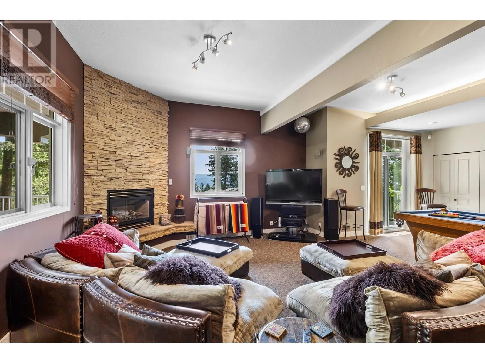 1831 Horizon Drive
