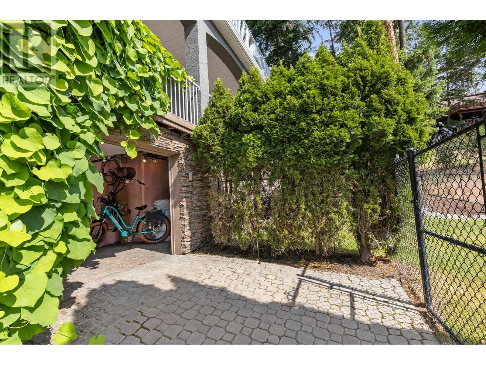 1831 Horizon Drive
