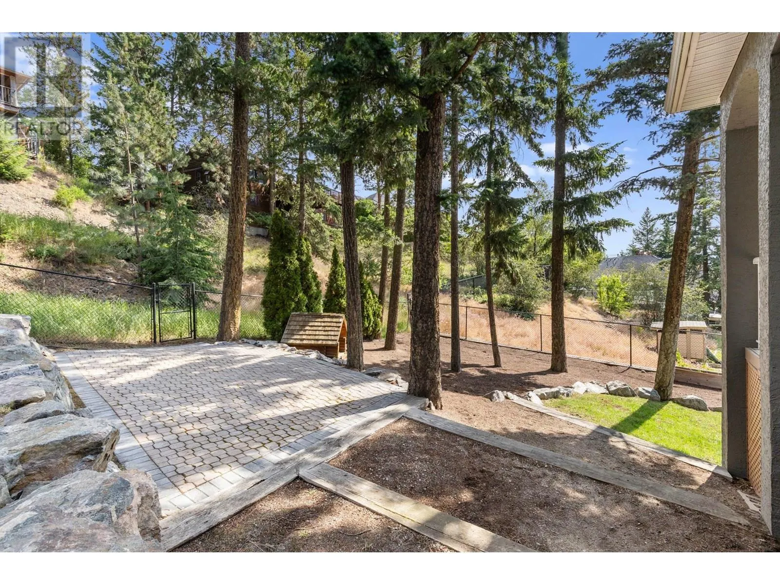 1831 Horizon Drive