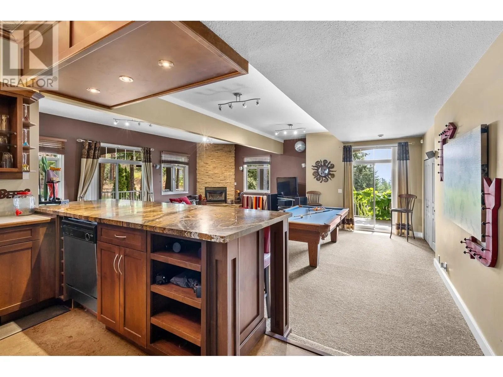 1831 Horizon Drive
