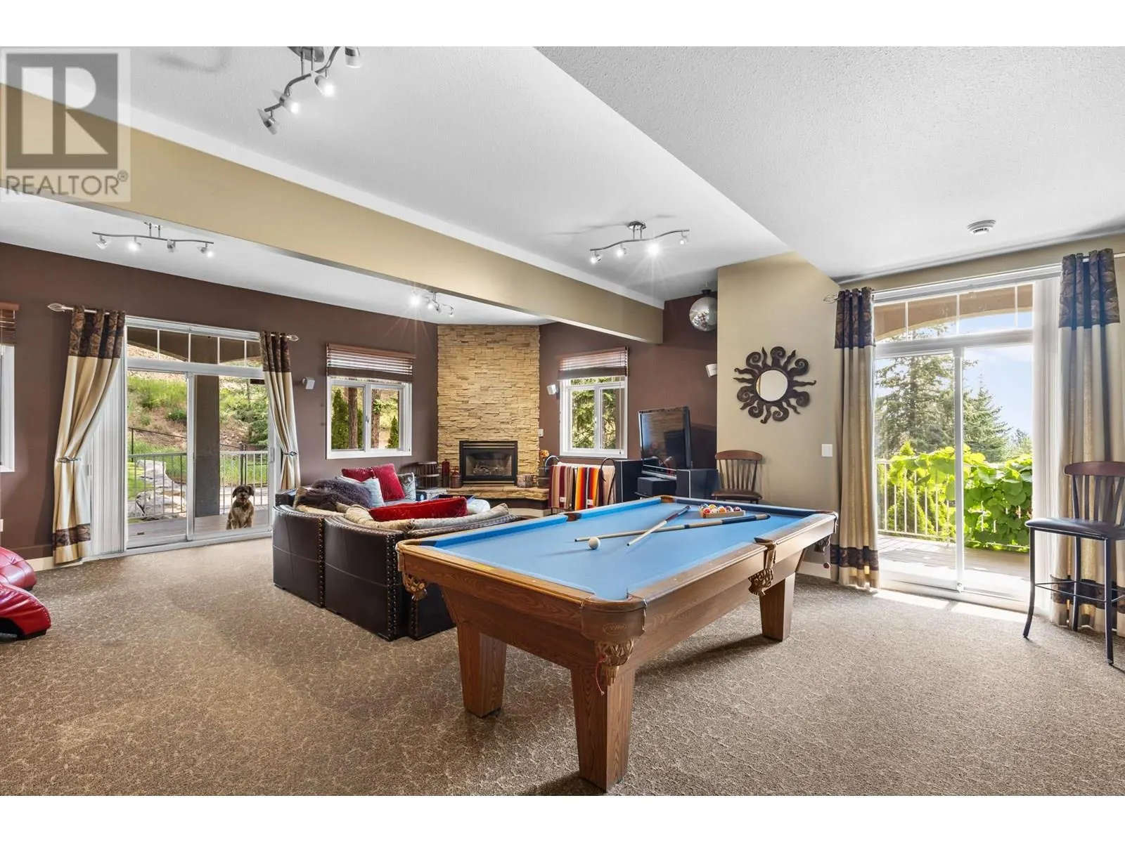 1831 Horizon Drive