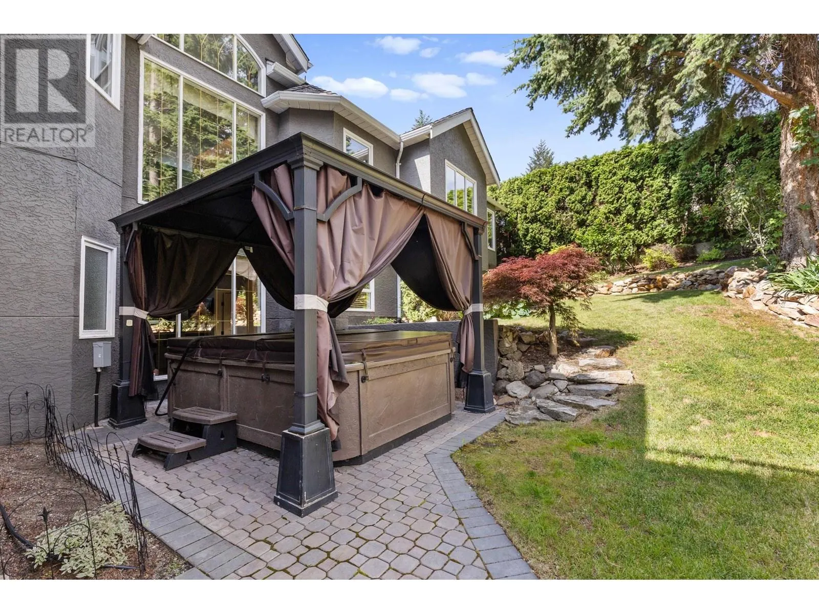 1831 Horizon Drive