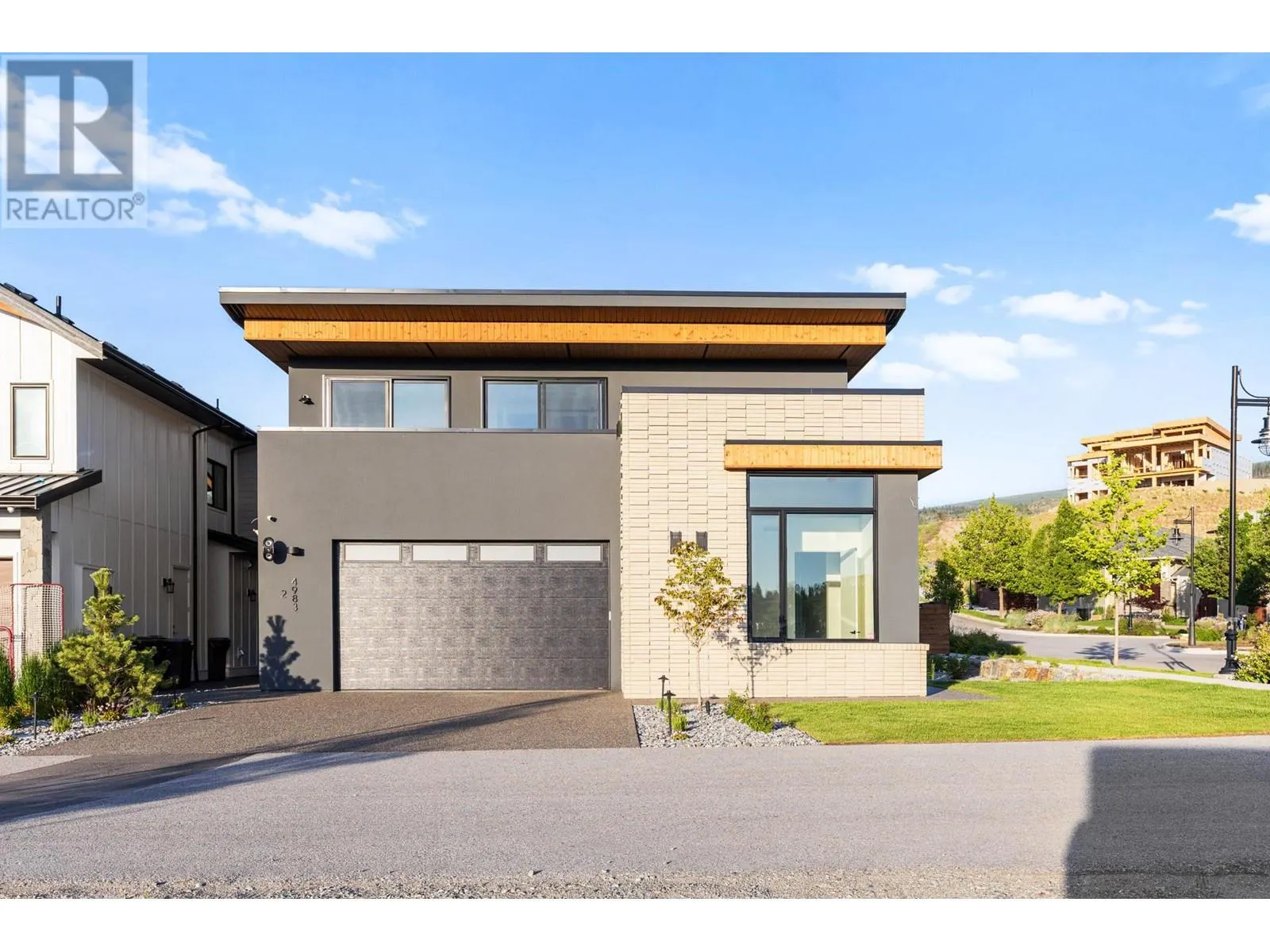 4983 Bucktail Lane