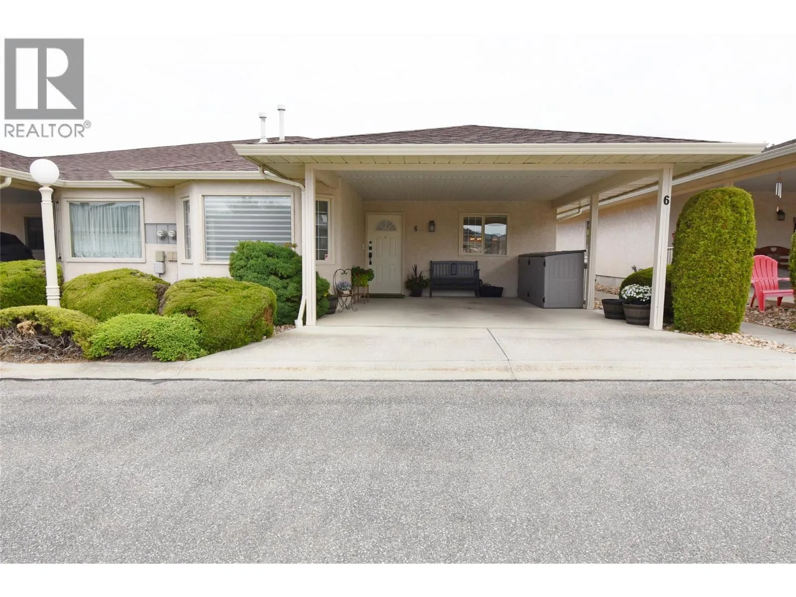 2200 40 Avenue Unit# 6