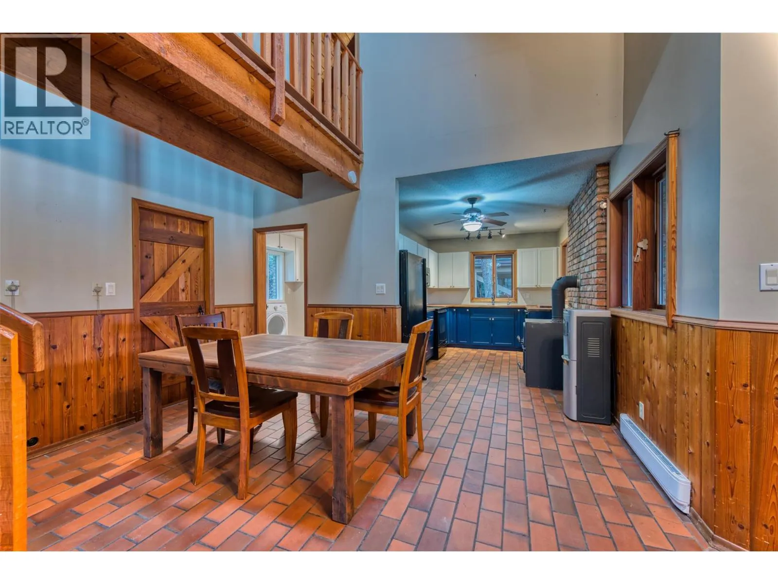 4452 Sleepy Hollow Road