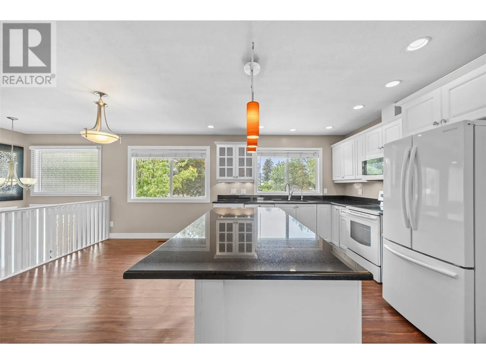 645 Mark Road