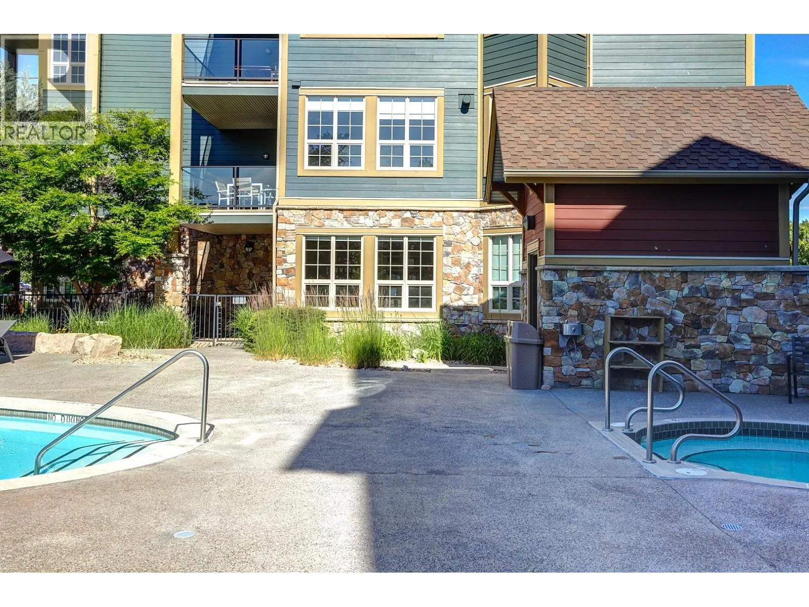 107 Village Centre Court Unit# 116