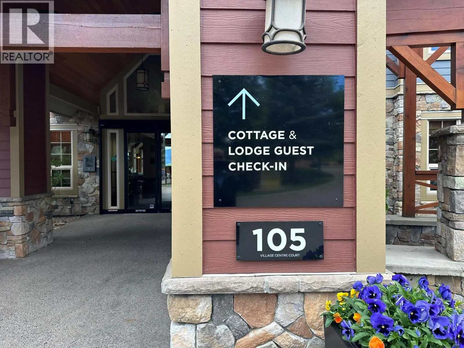 107 Village Centre Court Unit# 116