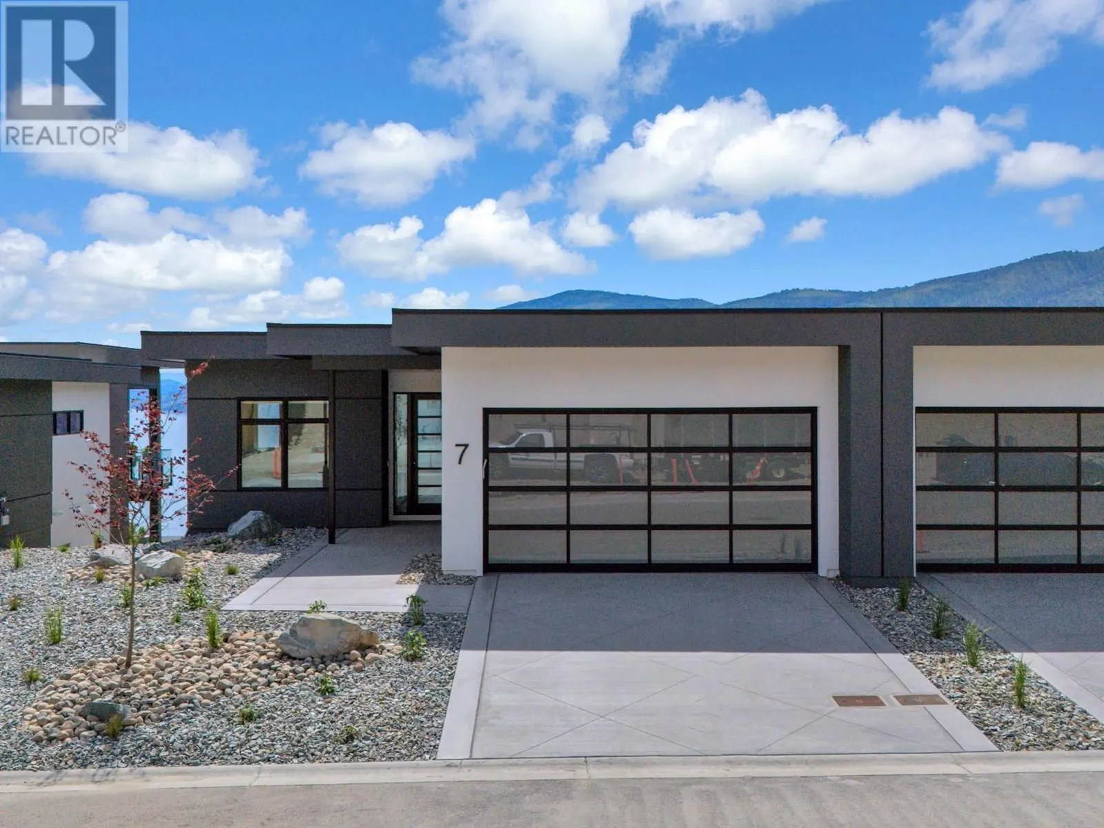 9201 Okanagan Centre Road W Unit# 7