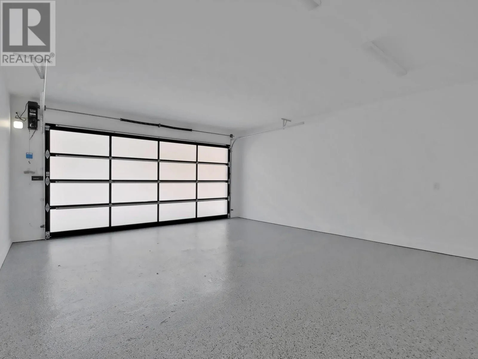 9201 Okanagan Centre Road W Unit# 7