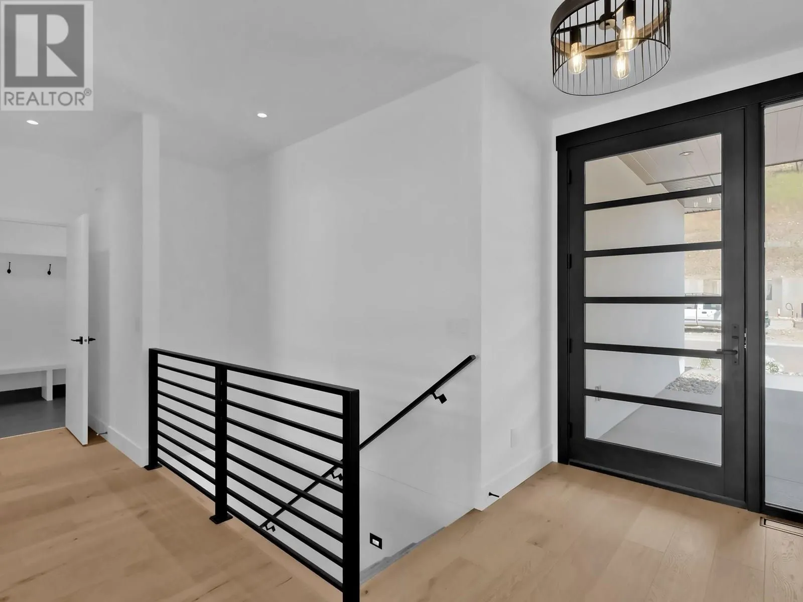 9201 Okanagan Centre Road W Unit# 7