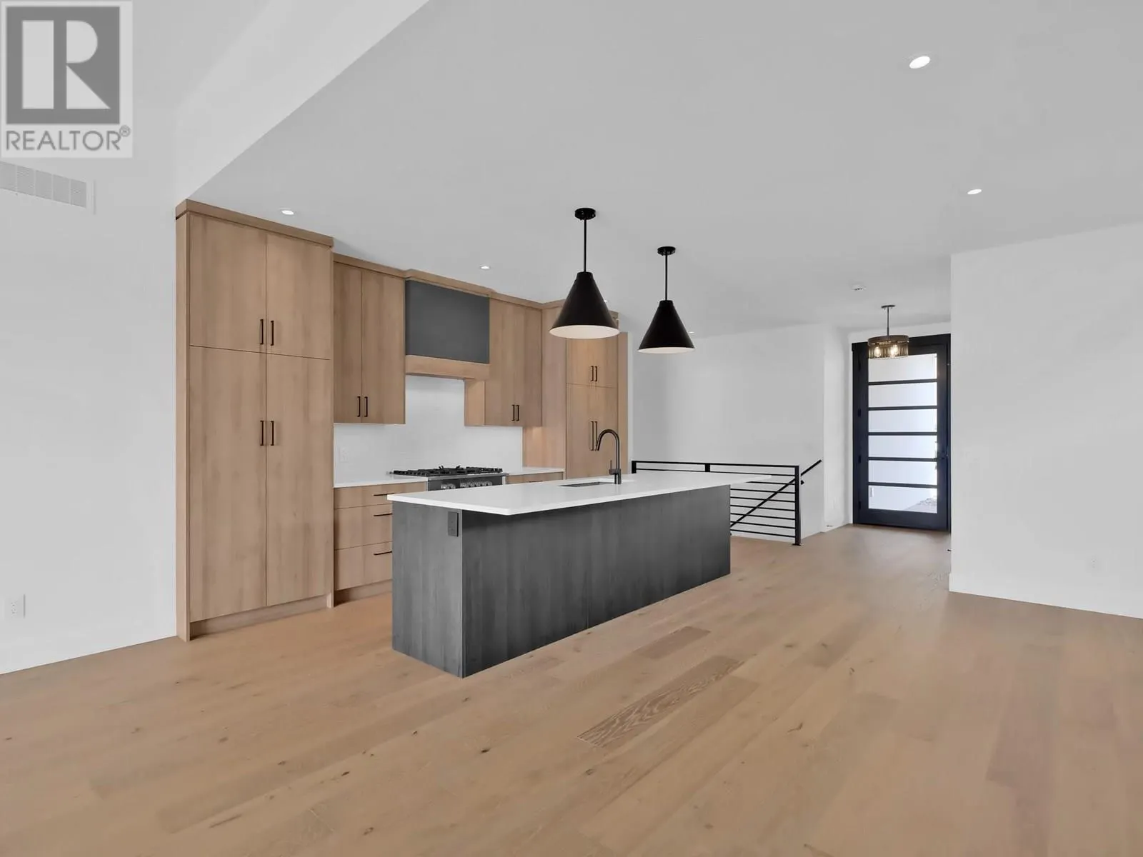 9201 Okanagan Centre Road W Unit# 7