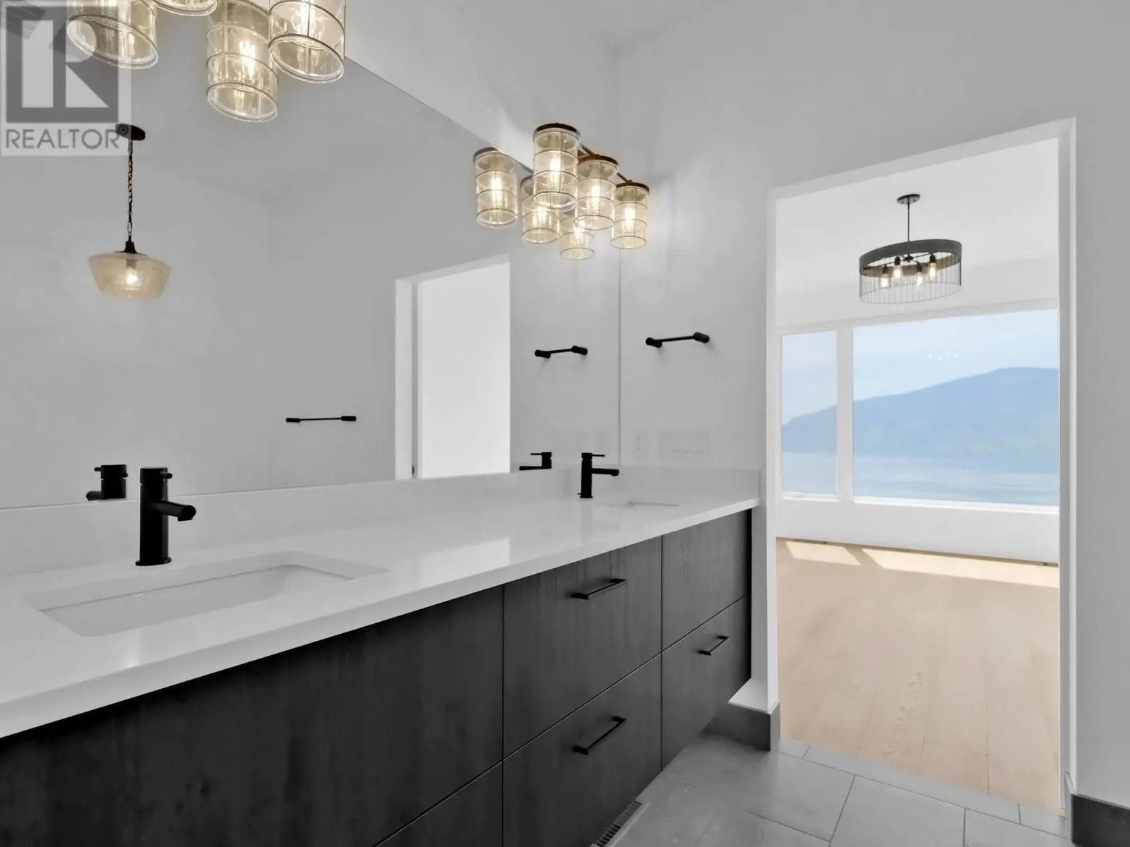 9201 Okanagan Centre Road W Unit# 7