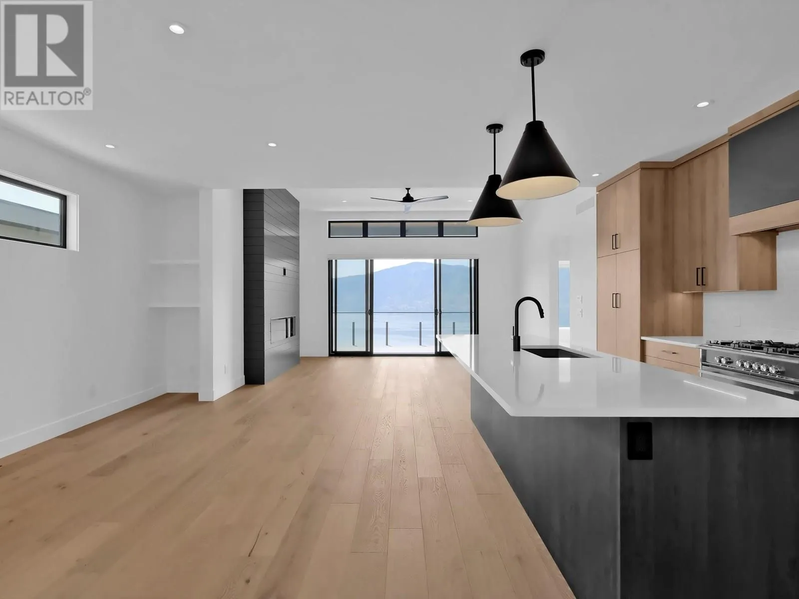 9201 Okanagan Centre Road W Unit# 7