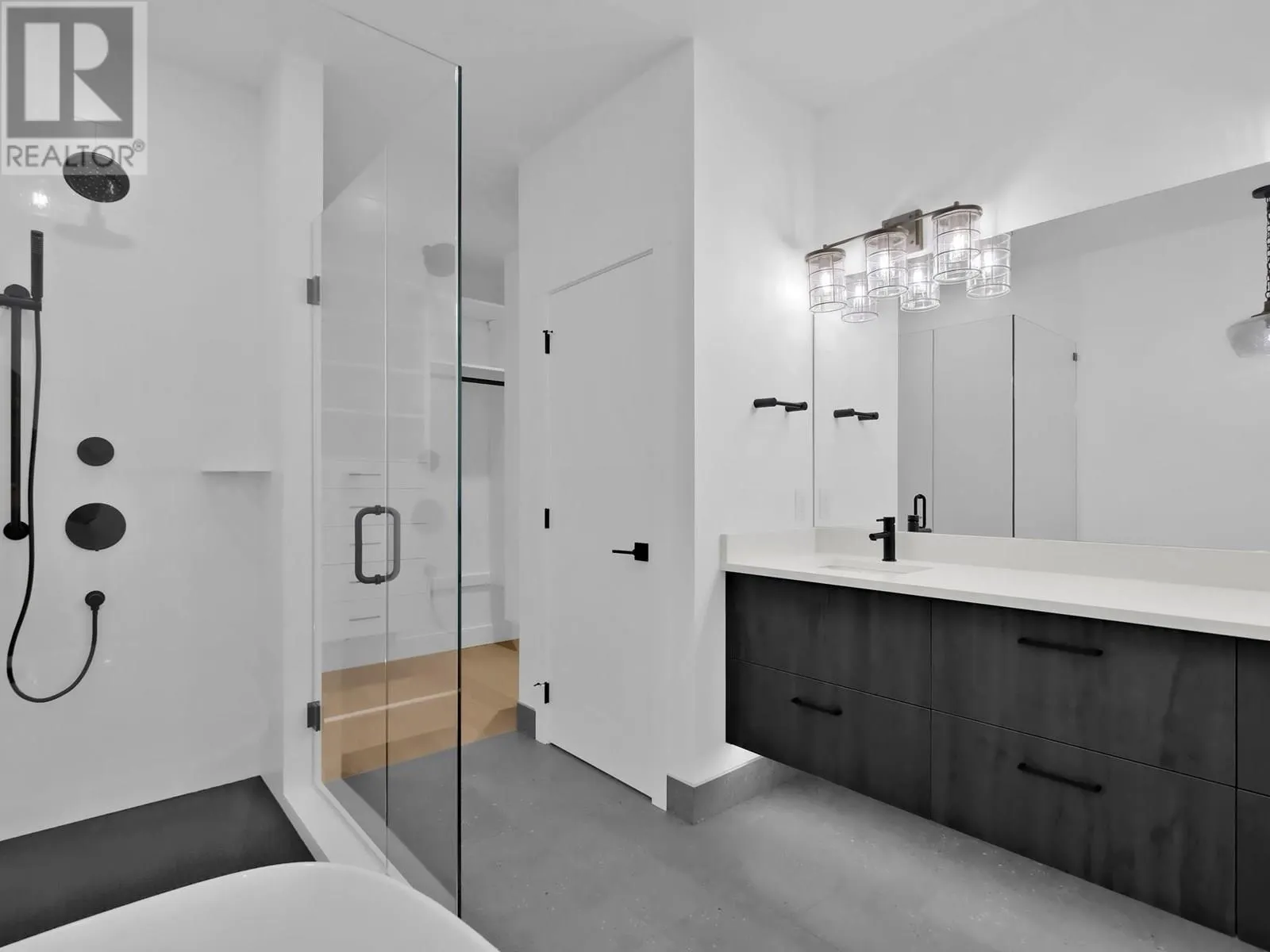 9201 Okanagan Centre Road W Unit# 7