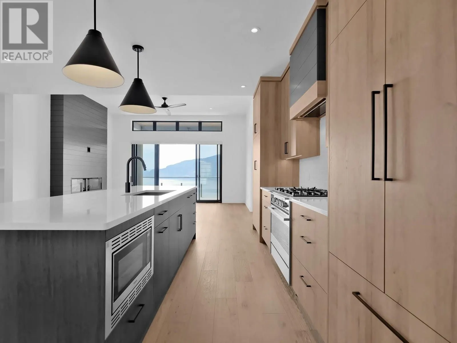 9201 Okanagan Centre Road W Unit# 7