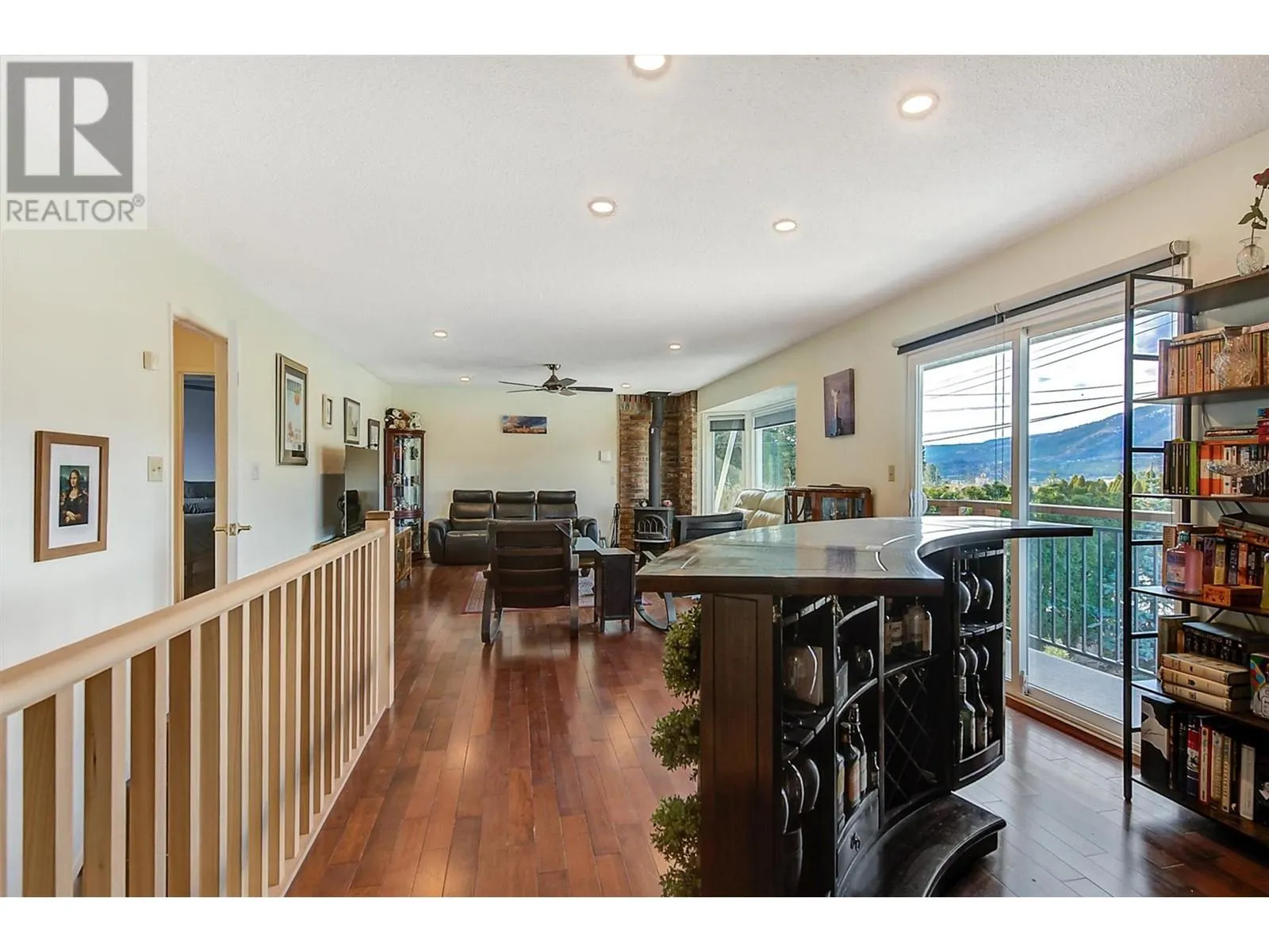 2415 COLLINGWOOD Road