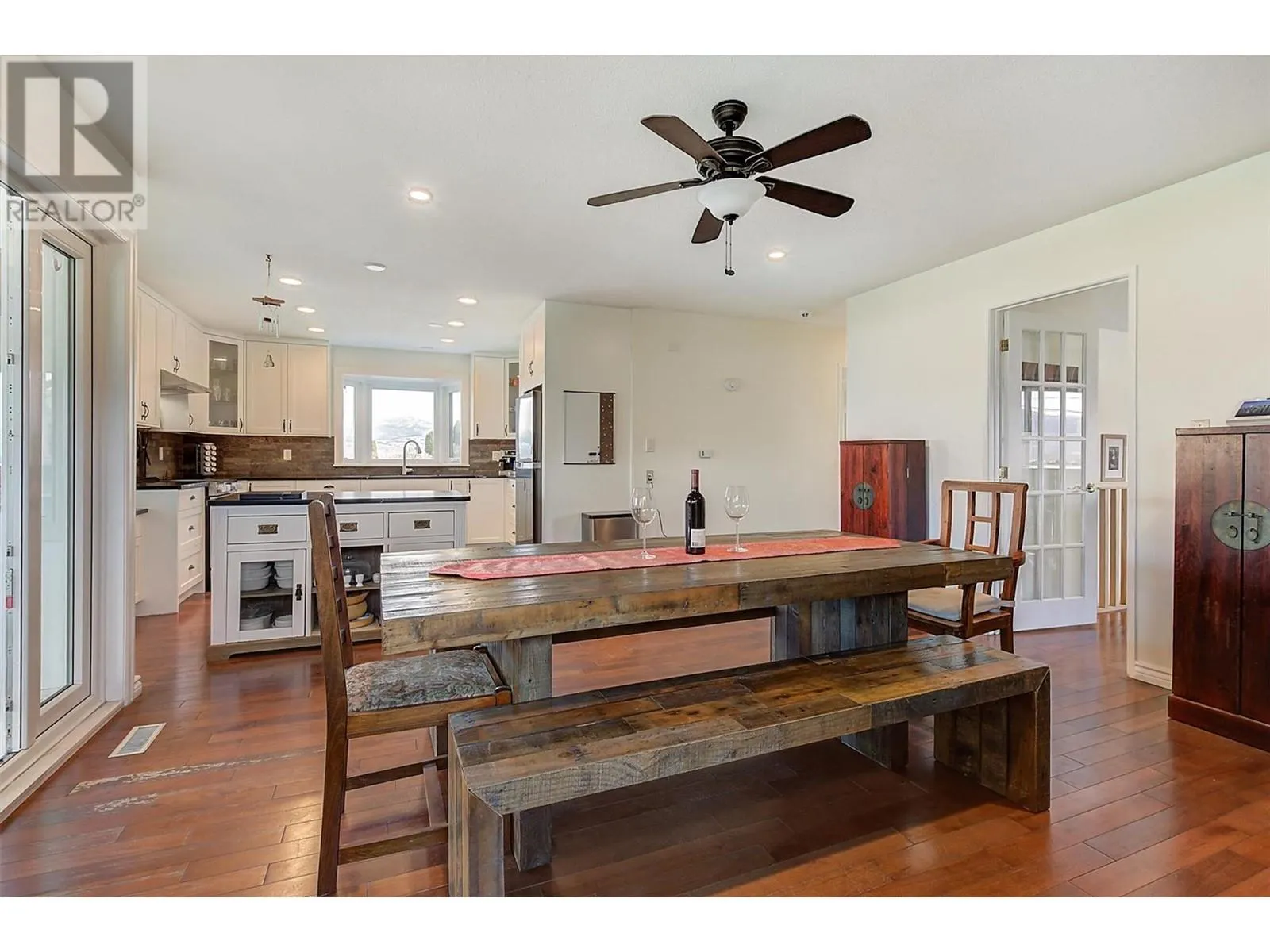 2415 COLLINGWOOD Road