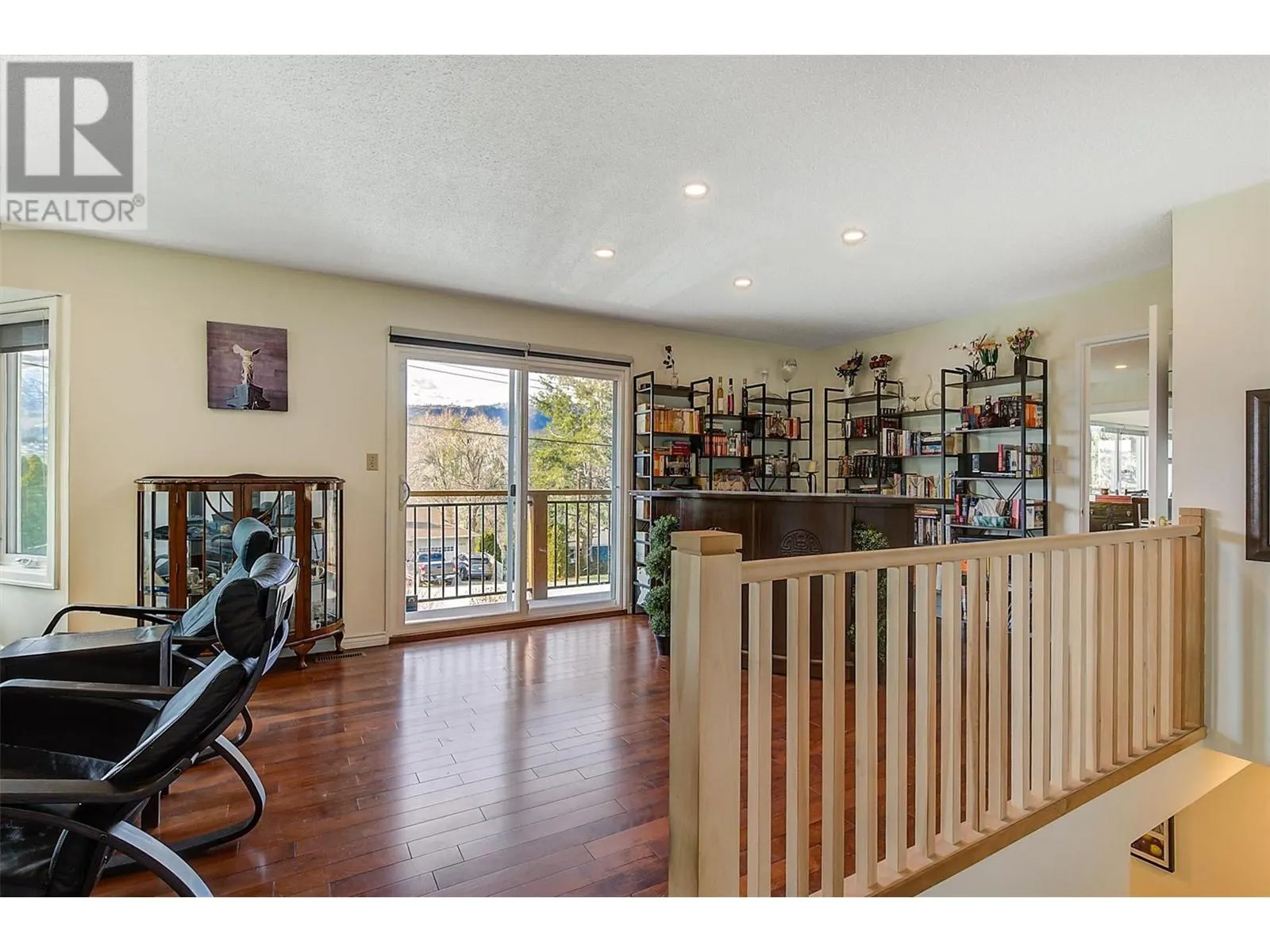 2415 COLLINGWOOD Road