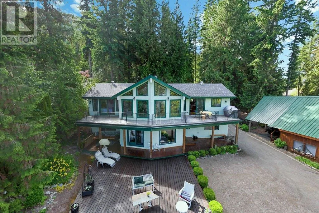 2593 Duncan Road