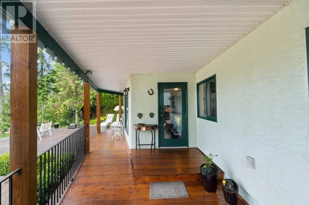 2593 Duncan Road