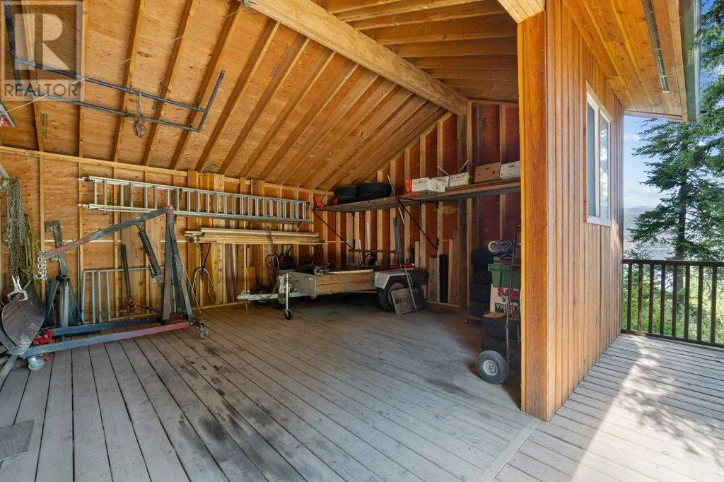 2593 Duncan Road
