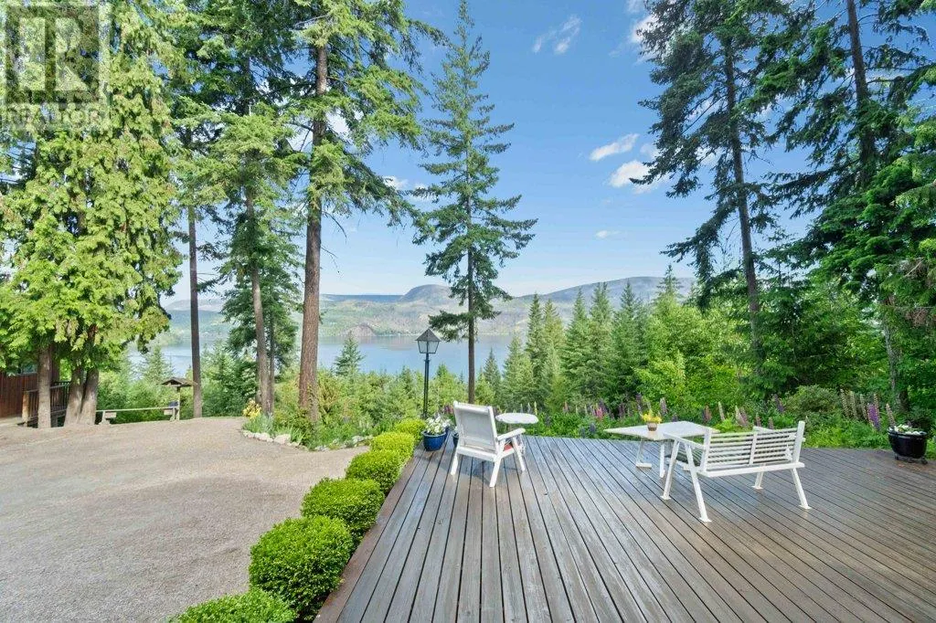 2593 Duncan Road