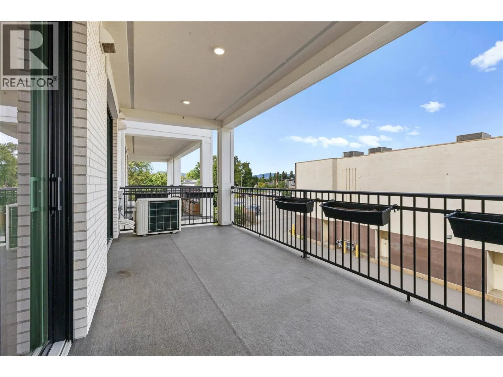 2627 Gore Street Unit# 204