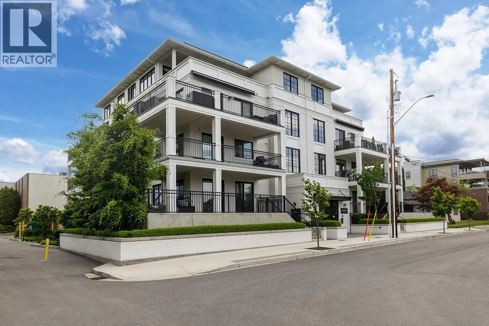 2627 Gore Street Unit# 204