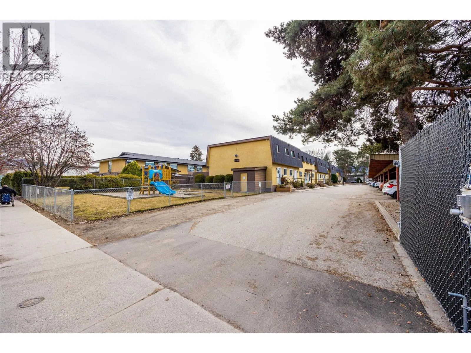 1283 Bernard Avenue Unit# 10