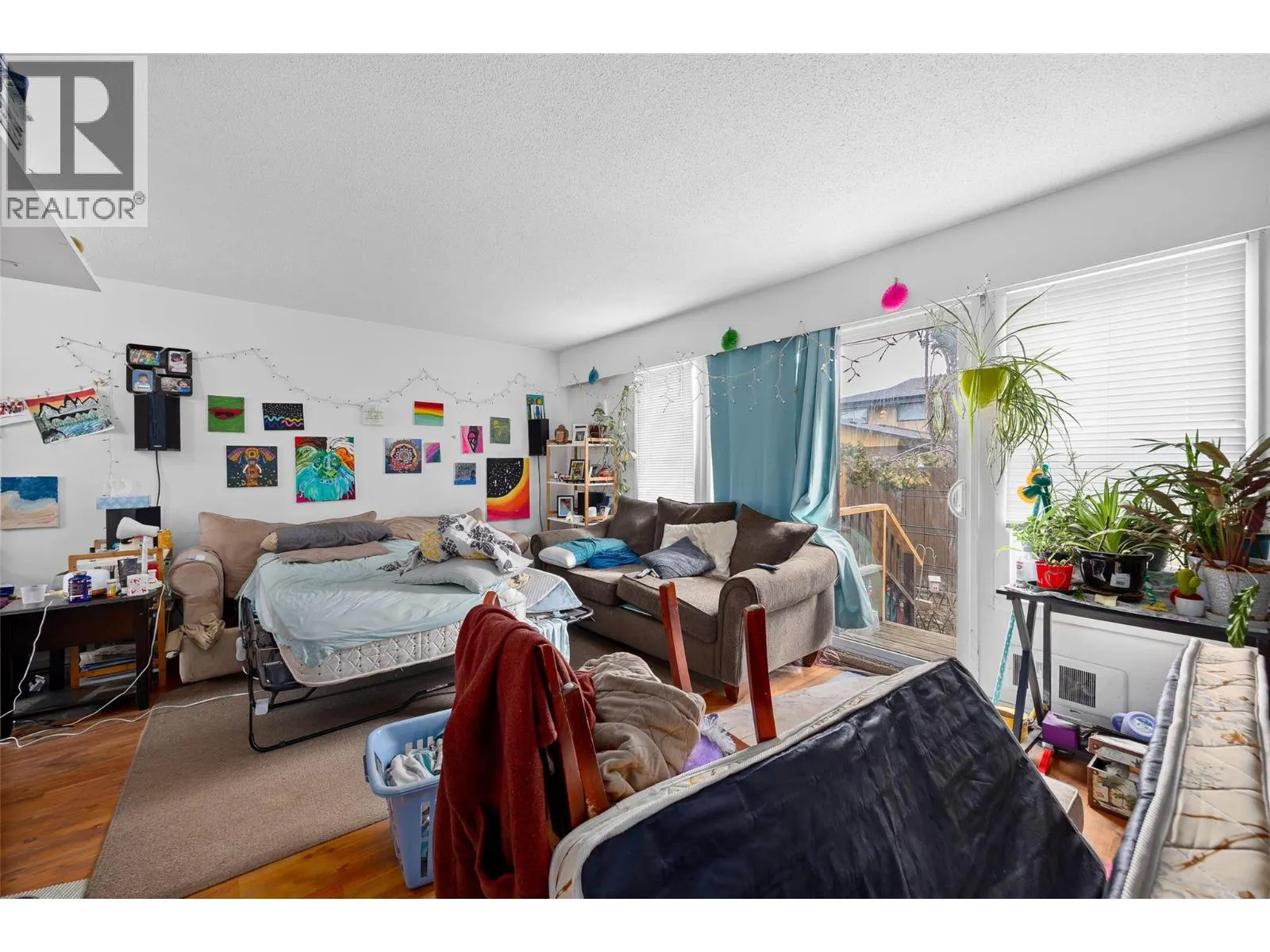 1283 Bernard Avenue Unit# 10